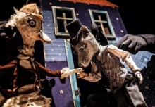 18.12.2014 Poznań Teatr Animacji spektakl pt. A niech to gęś kopnie reż. marta Guśniowska foto Bartłomiej Jan Sowa
